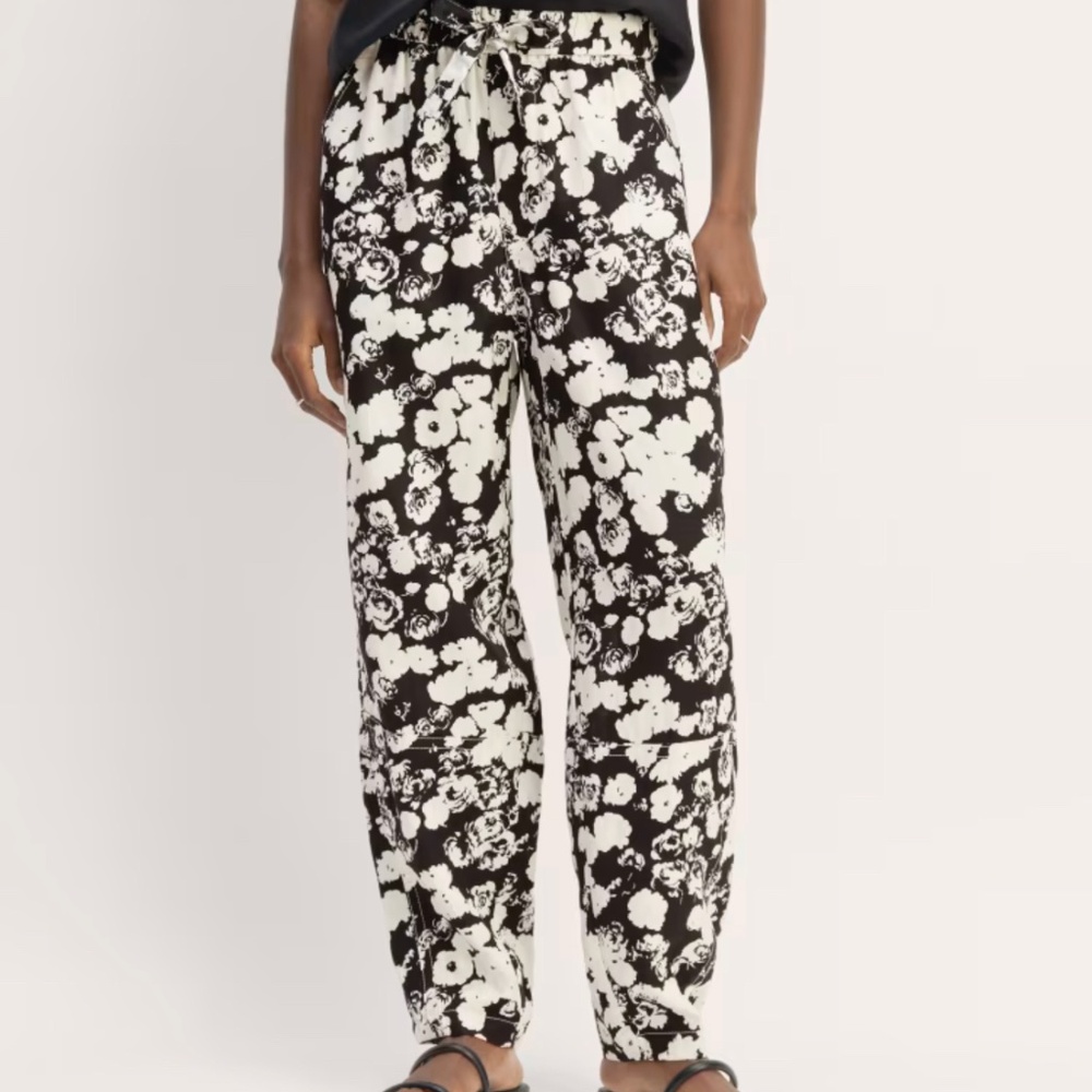 Everlane Linen Pull-On Barrel Pant